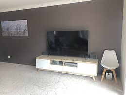 Renas Court Unit 6