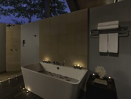 Dusit Thani Lubi Plantation Resort