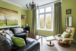 Albert Terrace by Onefinestay