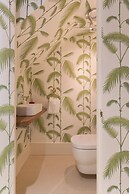 Warwick Gardens II by Onefinestay