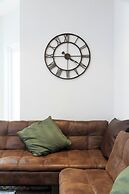 Winchendon Road by Onefinestay