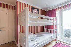 Hyde Park Gate II by Onefinestay