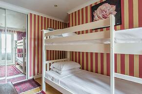 Hyde Park Gate II by Onefinestay