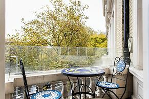 Hyde Park Gate II by Onefinestay