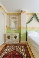 Hyde Park Gate II by Onefinestay