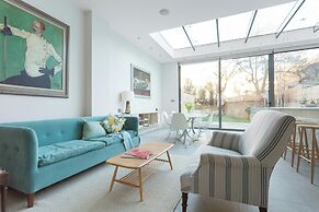 Poplar Grove by Onefinestay