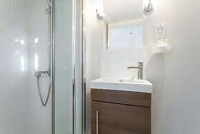 Poplar Grove by Onefinestay