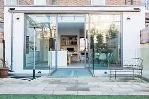 Poplar Grove by Onefinestay