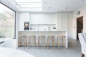 Poplar Grove by Onefinestay