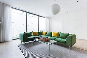 Poplar Grove by Onefinestay