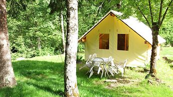 Camping La Cascade De Venosc