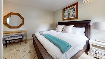 San Lameer by Top Destinations