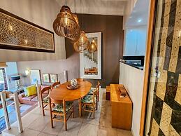 San Lameer by Top Destinations