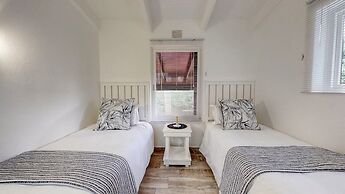 San Lameer by Top Destinations