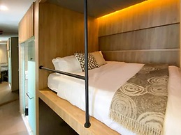 ST Signature Tanjong Pagar