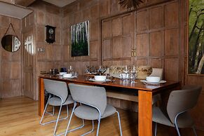 Cockspur Street by Onefinestay