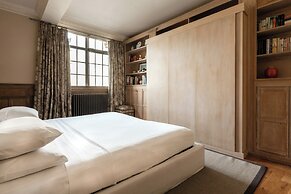 Cockspur Street by Onefinestay