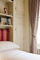 Gledhow Gardens by Onefinestay