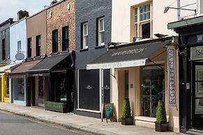 Gledhow Gardens by Onefinestay