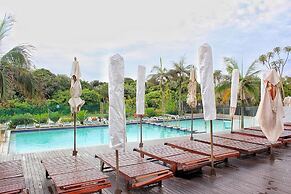 Breakers Resort by Top Destinations