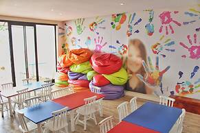 Breakers Resort by Top Destinations