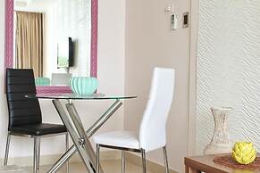 Breakers Resort by Top Destinations