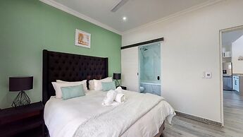 Caribbean Estate Deluxe