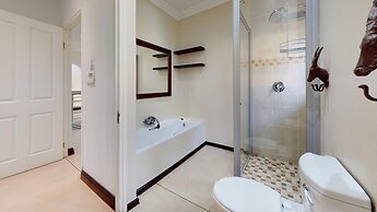 Caribbean Estate Deluxe