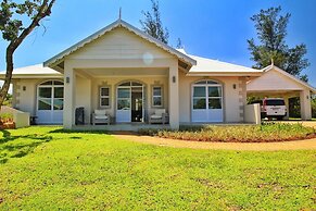 Caribbean Estate Deluxe