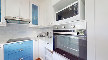 Caribbean Estate Deluxe