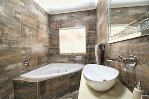 Caribbean Estate Deluxe