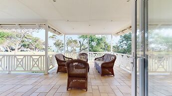 Caribbean Estate Deluxe