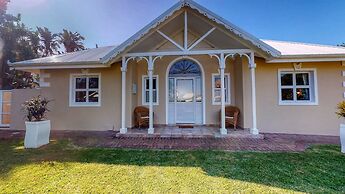 Caribbean Estate Deluxe