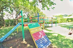 Caribbean Estate Deluxe