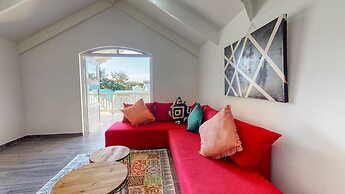 Caribbean Estate Deluxe