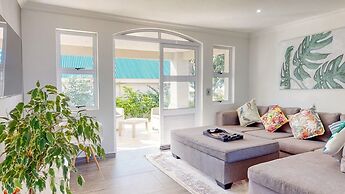 Caribbean Estate Deluxe