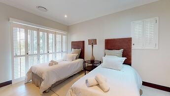 Caribbean Estate Deluxe