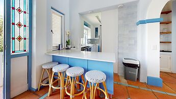 Caribbean Estate Deluxe