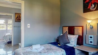 Caribbean Estate Deluxe