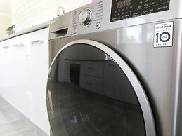 Caribbean Estate Deluxe