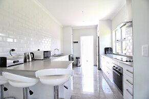 Caribbean Estate Deluxe