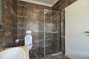 Caribbean Estate Deluxe