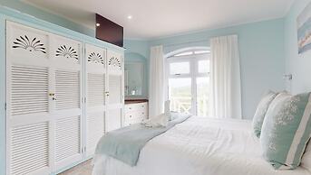 Caribbean Estate Deluxe