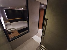 Motel UP - Adults Only