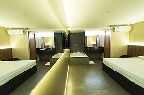 Motel UP - Adults Only