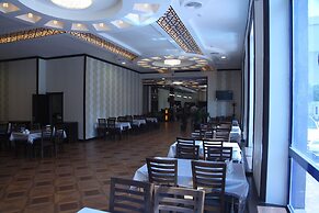 Reikartz Surxon Termez