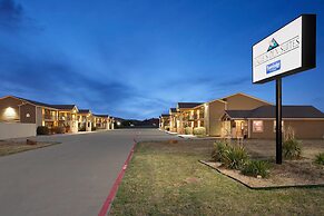 Eagle's Den Suites Andrews a Travelodge by Wyndham