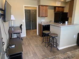 Eagle's Den Suites Andrews a Travelodge by Wyndham