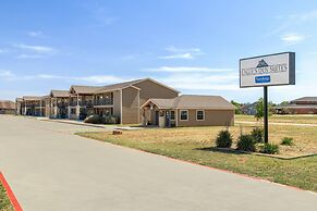 Eagle's Den Suites Andrews a Travelodge by Wyndham