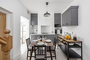 Stylish House in Amazing Central Area